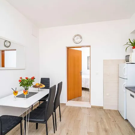 Bla Evi - One Bedroom With Terrace And View Apartmán Mlini