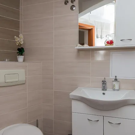 Bla Evi - One Bedroom With Terrace And View *